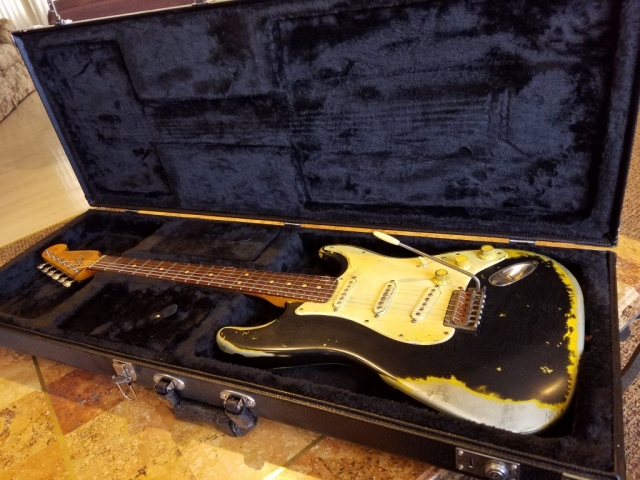 Fender Stratocaster Heavy Relic Black on Inca Guitarwacky.com