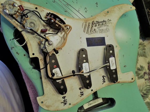 Fender Stratocaster Surf Green Relic Custom Shop Texas Specials Pickups Guitarwacky.com