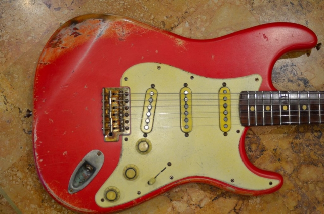 Fender Stratocaster Relic Fiesta Red on Coral Guitarwacky.com