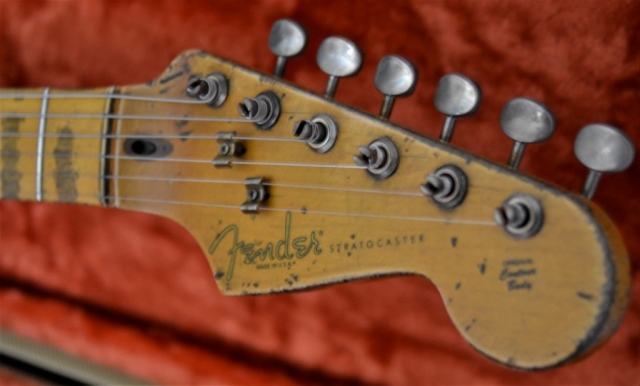 Custom Shop Fender Stratocaster Relic Aged Neck Frets Guitarwacky.com