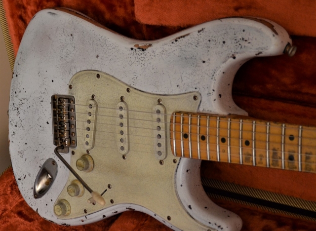 Custom Shop Fender Stratocaster Relic Aged Neck Frets Guitarwacky.com