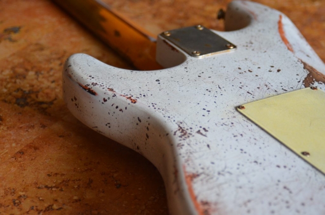 Custom Shop Fender Stratocaster White on Coral Relic Aged back Guitarwacky.com