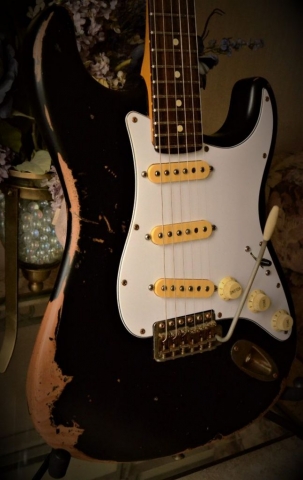 Fender Stratocaster Black Nitro Heavy Relic Custom Guitarwacky.com