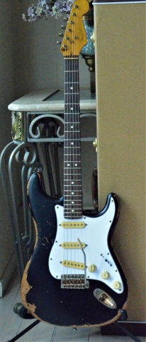 Fender Stratocaster Black Relic Guitarwacky.com