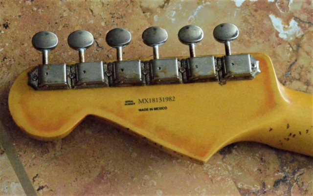 Aged-relic Headstock Fender Stratocaster Guitarwacky.com