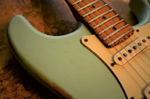 Fender Stratocaster Relic Surf Green Guitarwacky.com