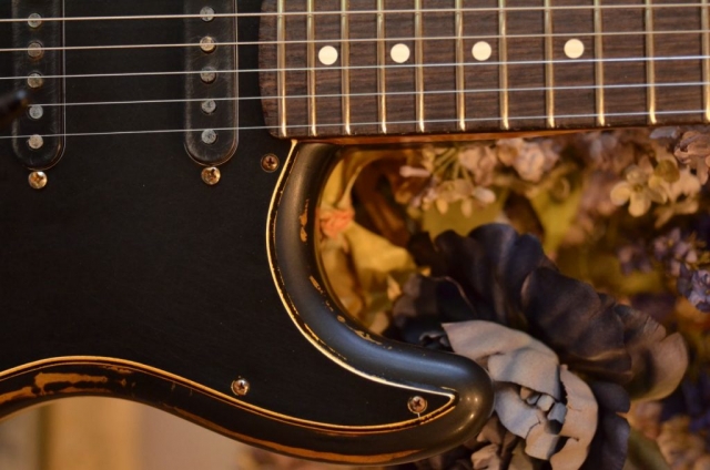 Fender Stratocaster Relic Rosewood Fretboard  Guitarwacky.com