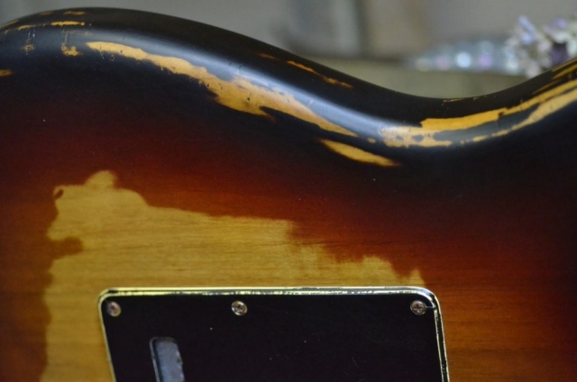 Fender Stratocaster Relic Sunburst Rear Wear Guitarwacky.com