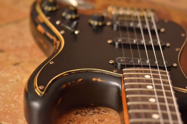 Fender Stratocaster Relic Sunburst Cut Out Horn  Guitarwacky.com