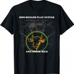 Vintage Guitar Player Musician Cow American Flag T-Shirt