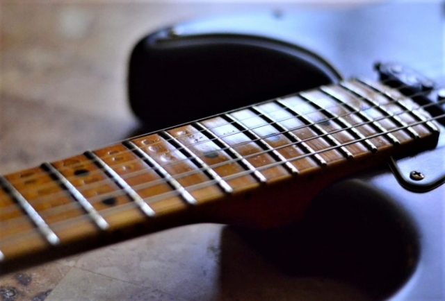 Fender Stratocaster Relic Maple Neck