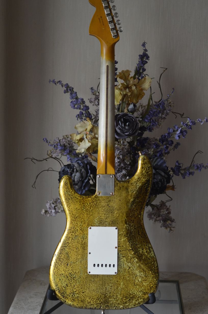 Relic Fender Stratocaster Custom Gold Leaf