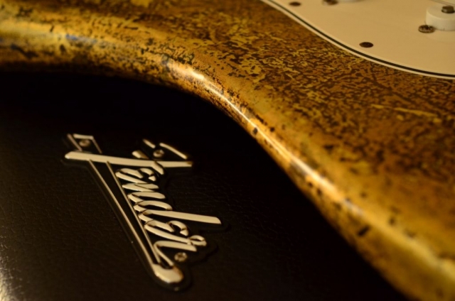 Tolex Case Fender Stratocaster Custom Gold Leaf
