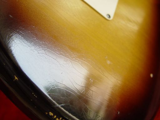 Nitro Checking Sunburst Fender Cunetto Relic Stratocaster