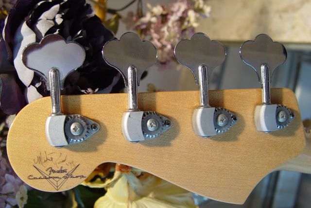 Fender Jazz Bass Custom Shop Logo Masterbuilt Neck Headstock Tuners
