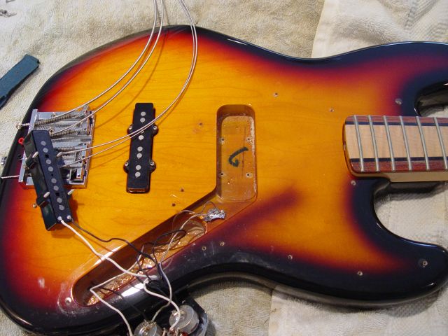 Fender Jazz Bass Body