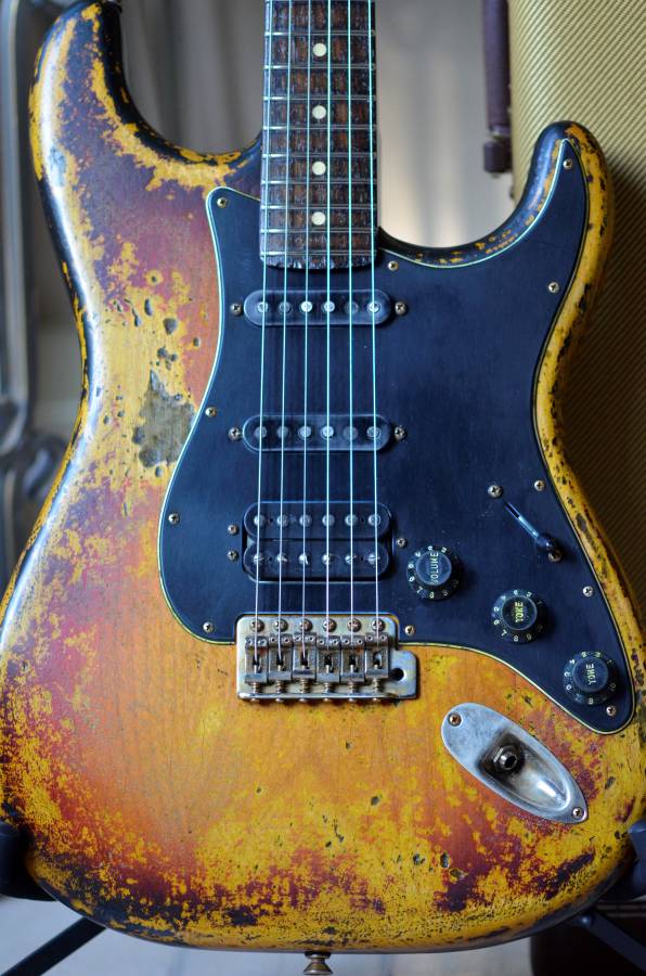Fender Stratocaster Sunburst Heavy Relic Nitro Custom HSS CS Texas Specials
