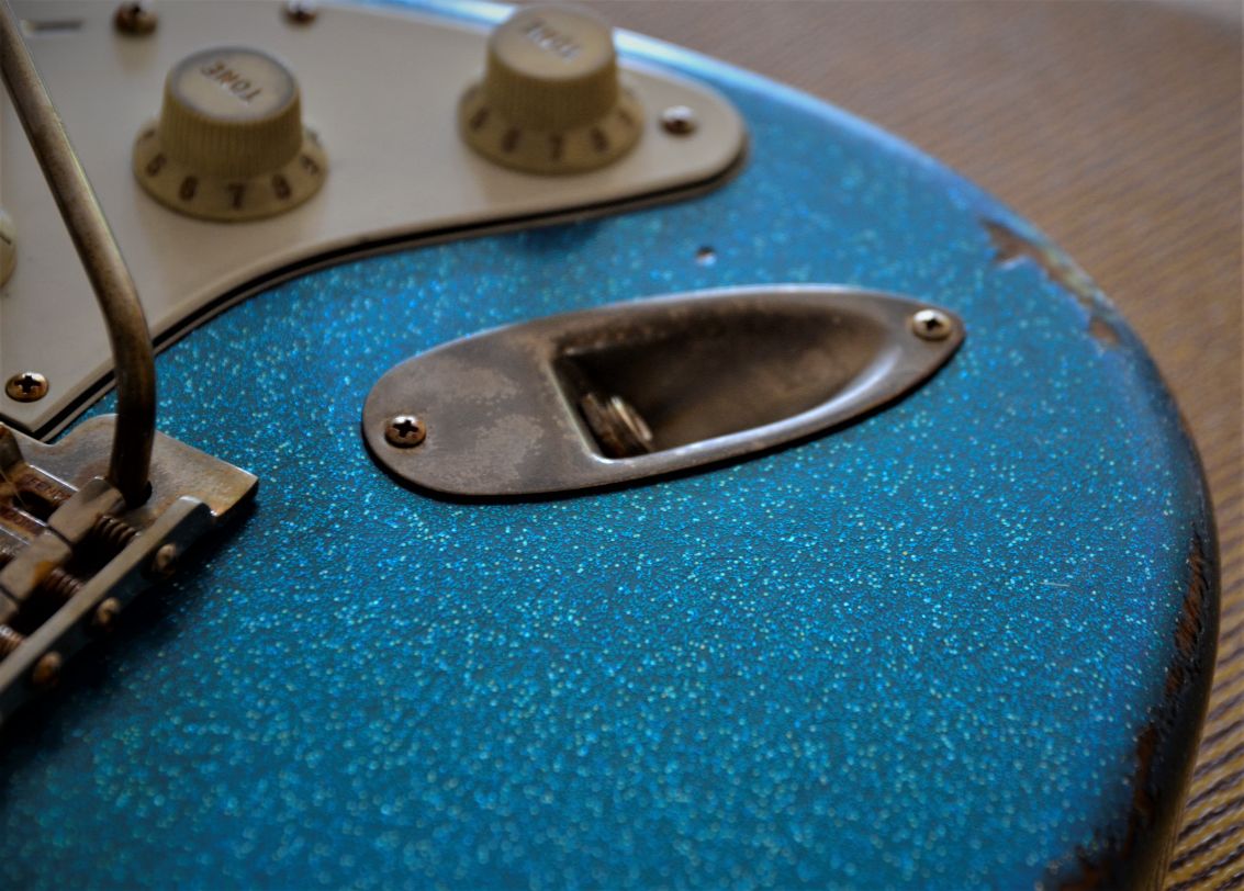 Fender Sparkle Relic