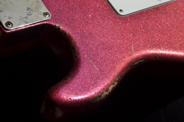 Relic Guitar Stratocaster Red Sparkle Back
