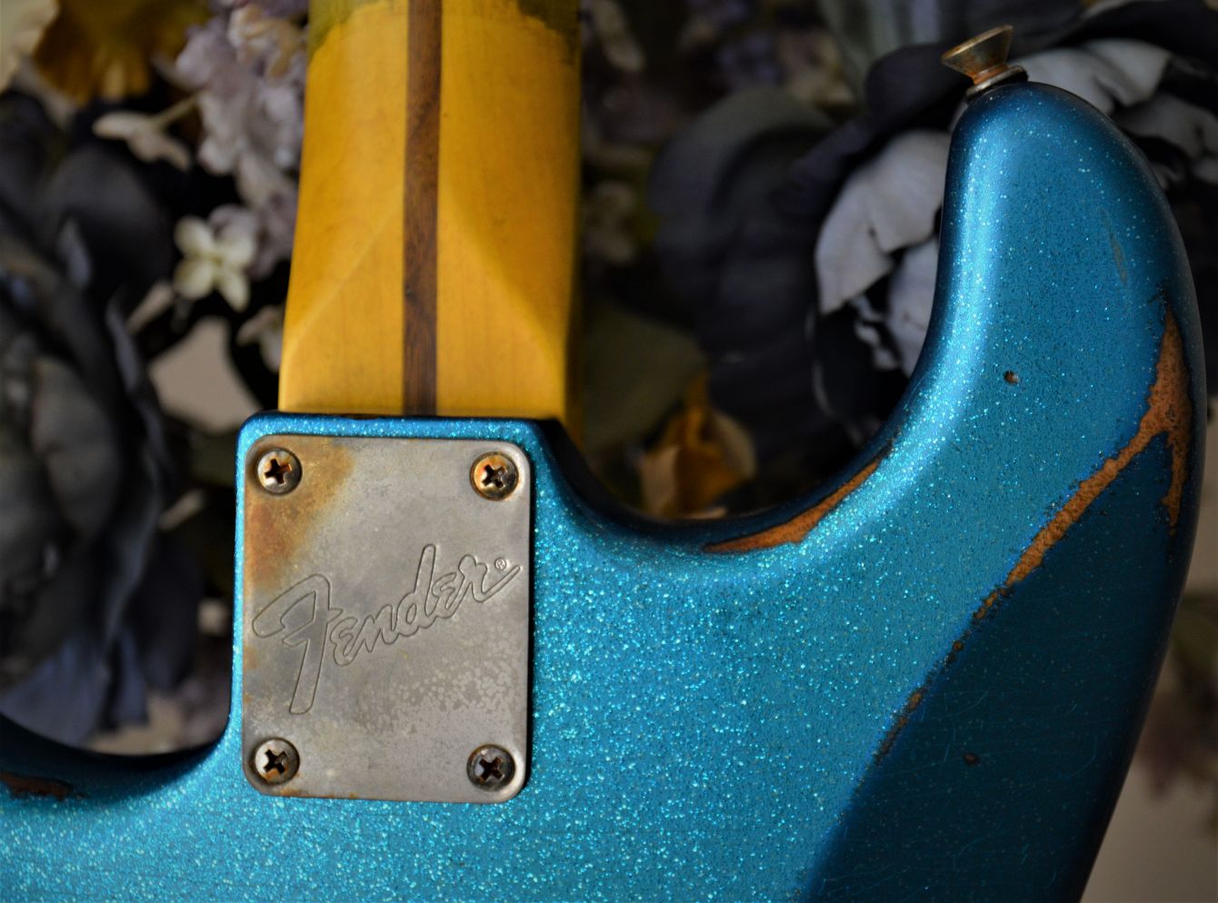 Fender Neck Plate Aged