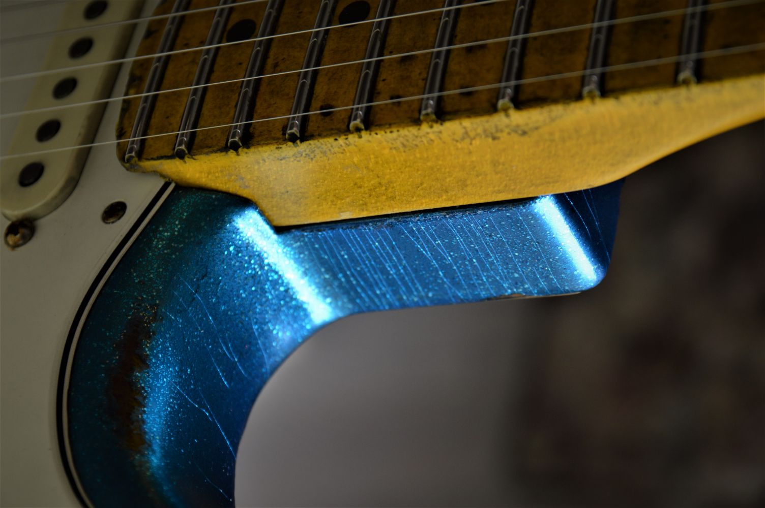 Fender Maple Neck Relic Aged