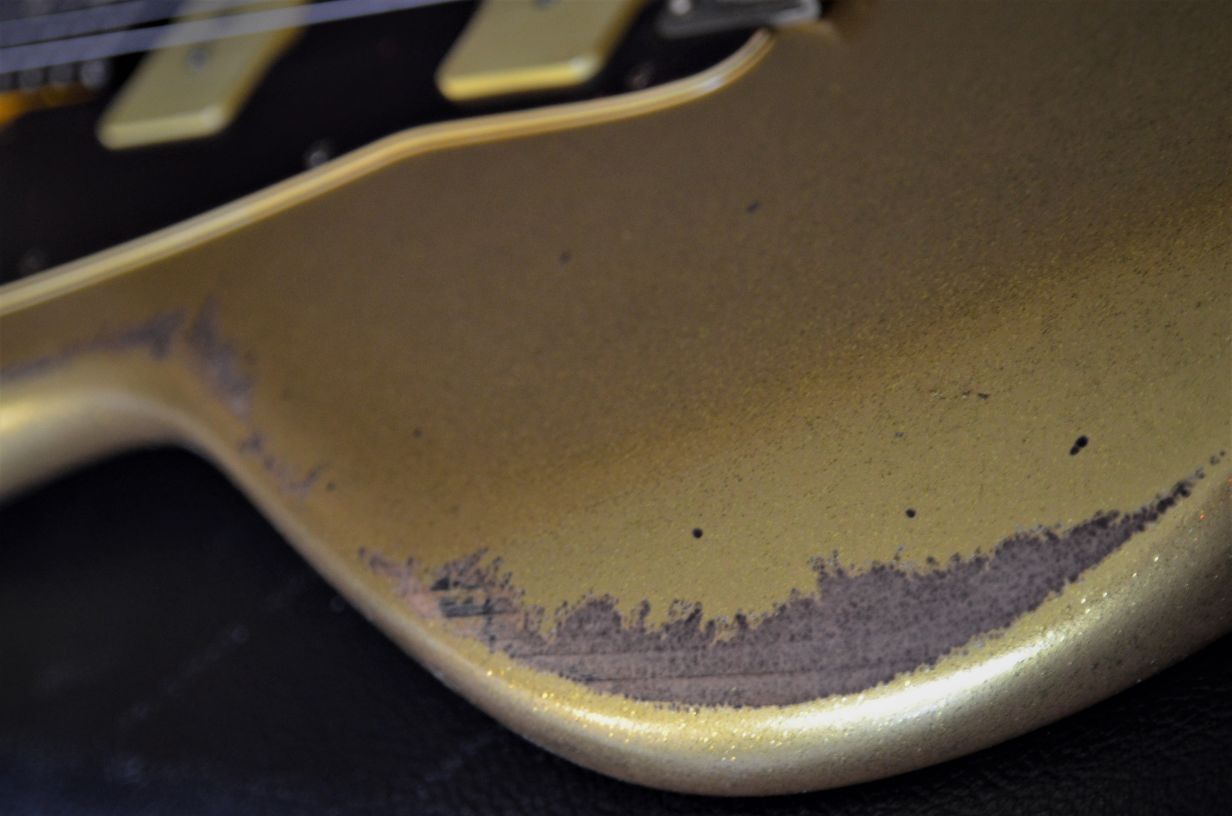 Aged Fender Jazzmaster Gold Sparkle