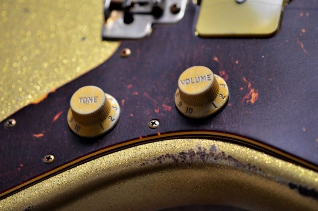 Fender Jazzmaster Custom Relic Controls