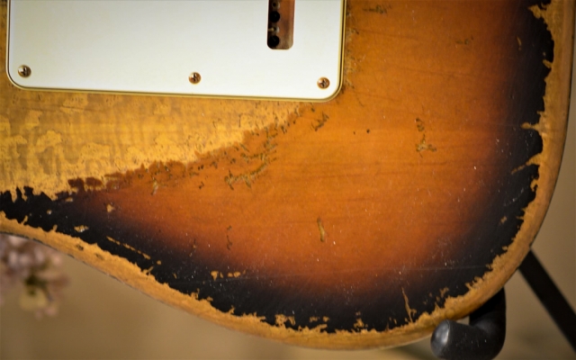 Fender Sunburst Stratocaster Heavy Relic Back