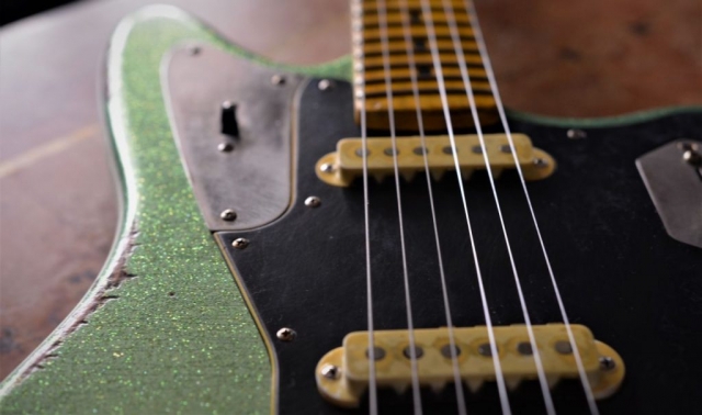 Offset Fender Jaguar Custom Guitar
