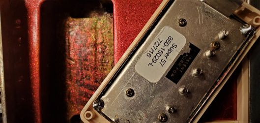 Gibson Les Paul Relic 57 Humbucker Guitarwacky.com Logo