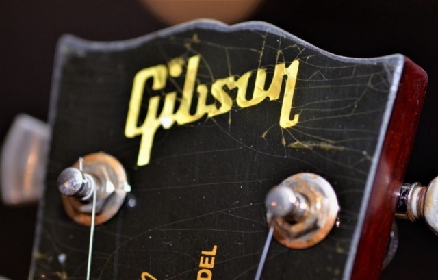 Gibson Les Paul Headstock Vintage Finish Checking