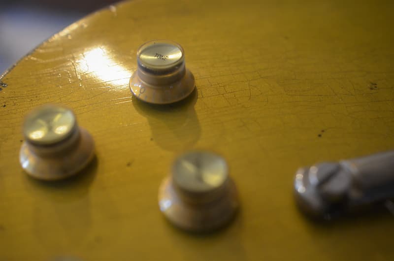 Custom Gibson Les Paul Goldtop Relic Controls
